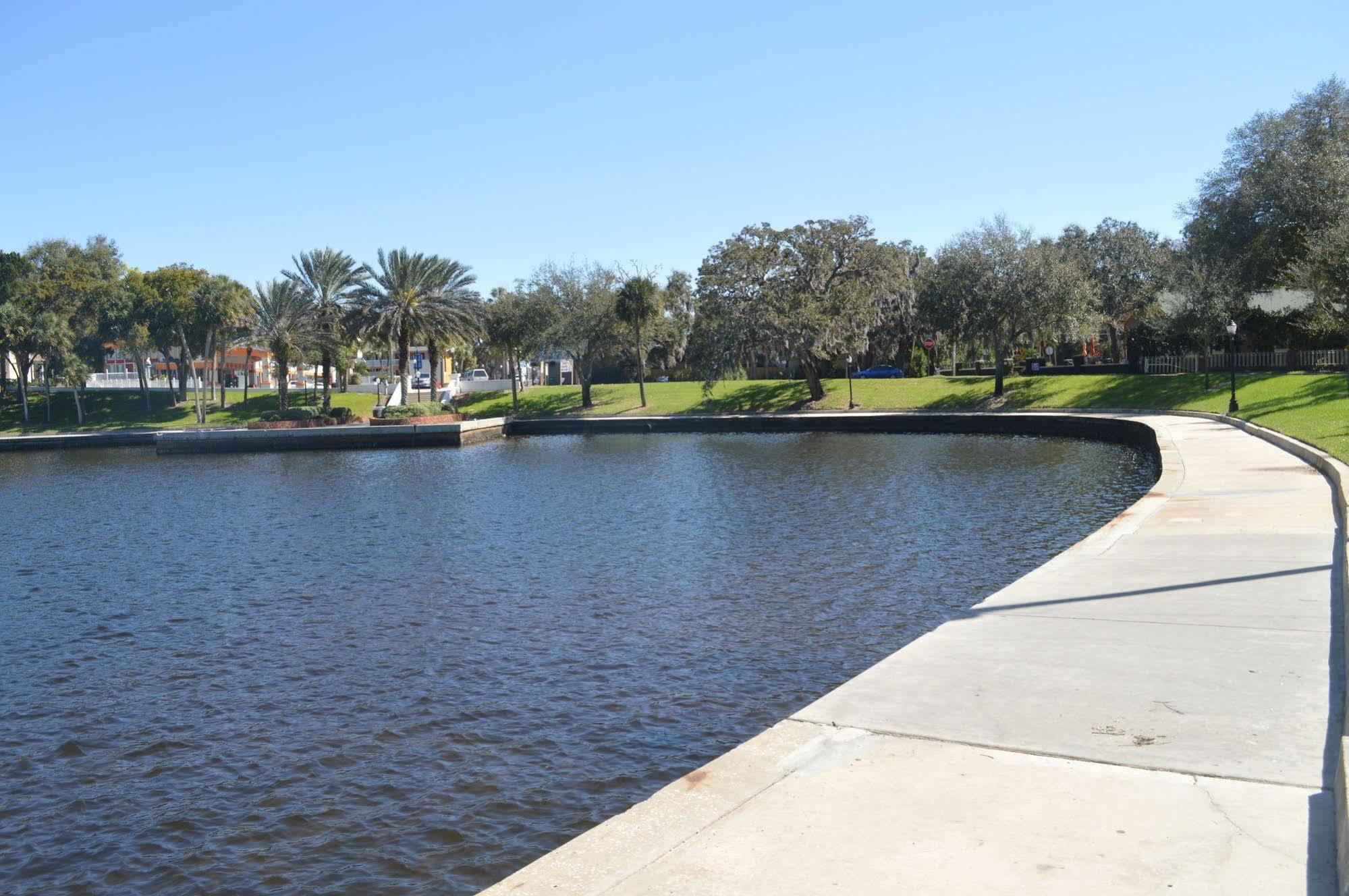 Tarpon Inn Tarpon Springs Luaran gambar