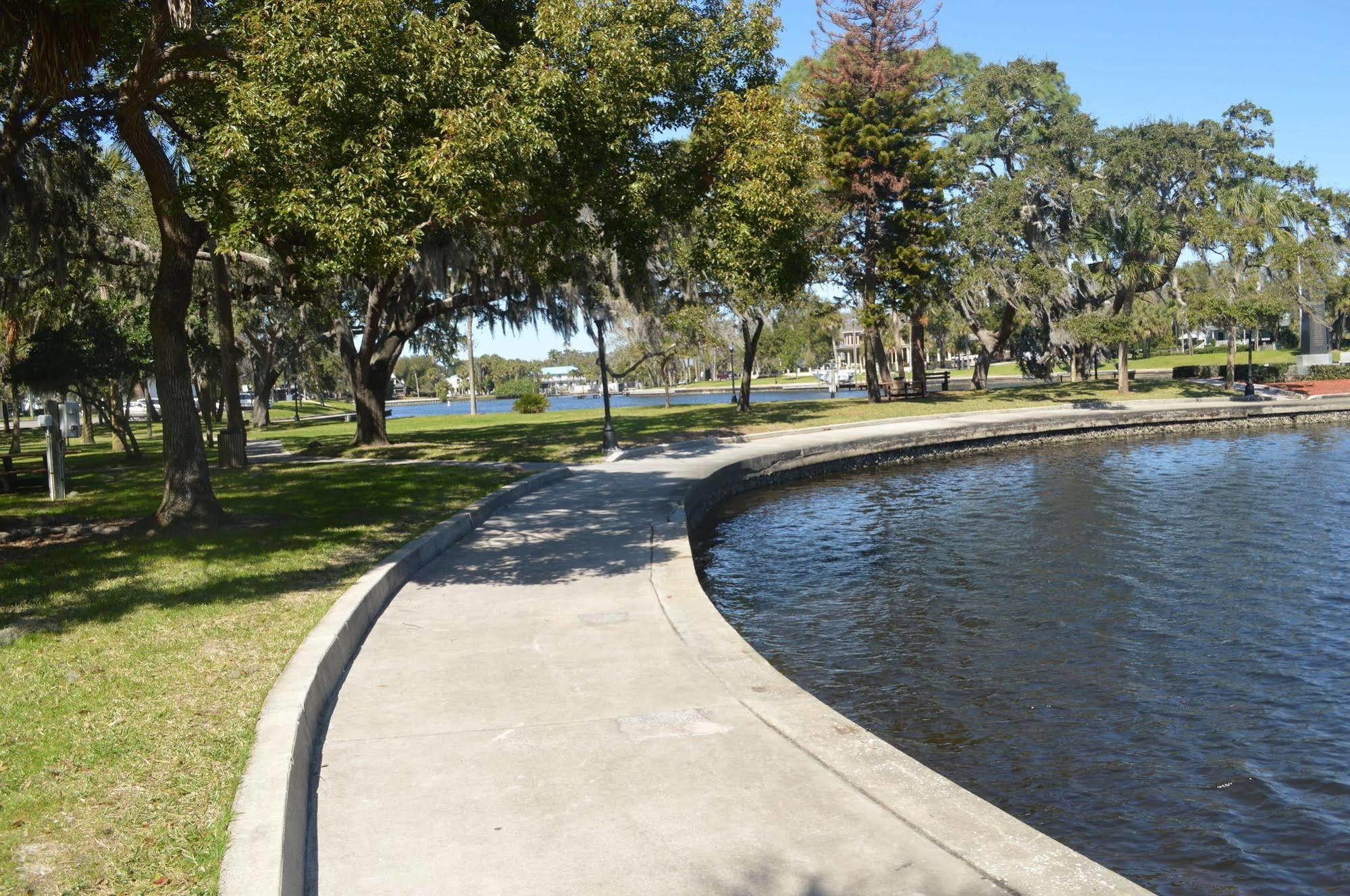 Tarpon Inn Tarpon Springs Luaran gambar